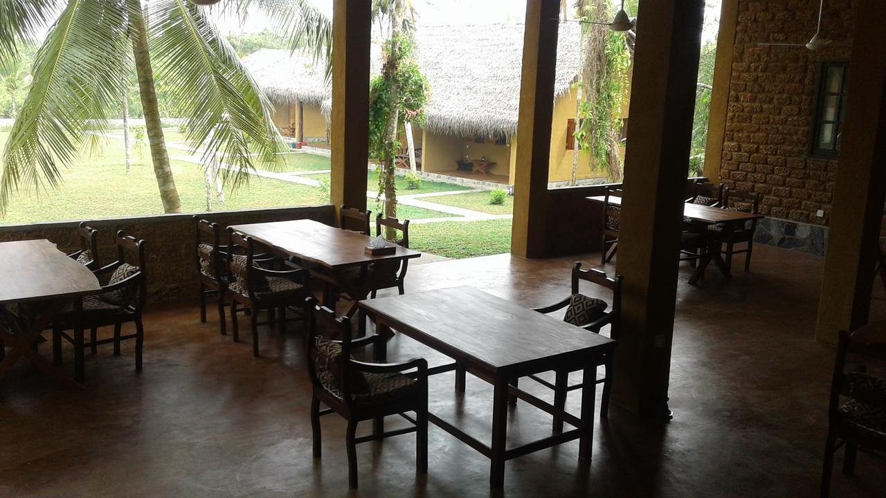 Happy Man Village Bentota Kamer foto